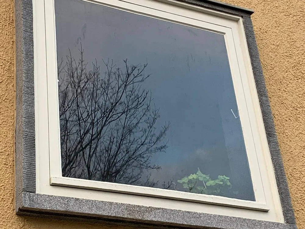 Fensteranschluss im Septimer Viertel